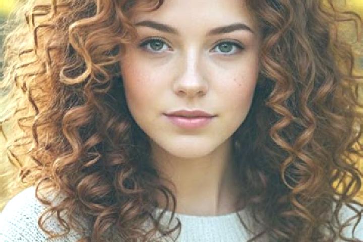 Amelia, 20, a auburn grey-eyed slavic companion based in Erl. Offering Travel Companion, Fetish, Overnight. Available for incall and outcall, day and evening...