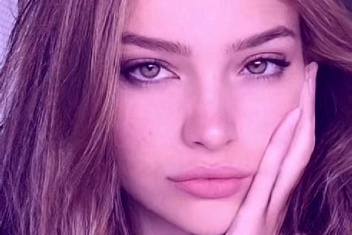 Amelia, 20, a blonde hazel-eyed mixed companion based in Sao Pedro da Aldeia. Offering CIM, Domination, 69. Available for incall and outcall, day and evening...