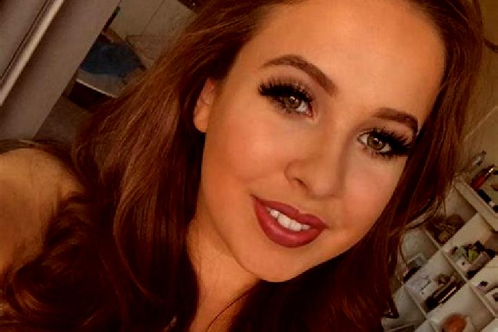 Amelia, 20, a dark blonde brown-eyed european companion based in Escolin de Olarte. Offering 69, Striptease, Roleplay. Available for incall and outcall, day ...