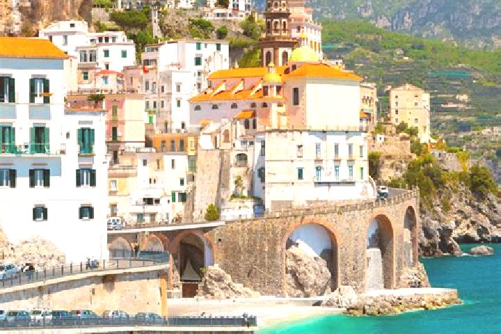 Amelia, 20 — Escort in Montechiaro, Italy