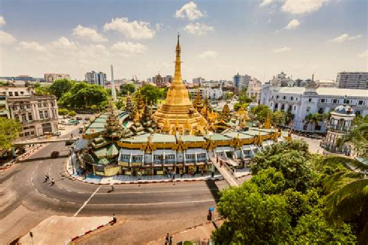 Amelia, 20 — Escort in Pyapon, Myanmar