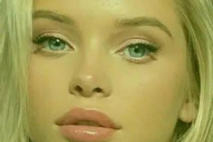 Amelia, 21, a blonde amber-eyed european companion based in Okmulgee. Offering Travel Companion, 69, Tantra, Domination. Available for incall and outcall, ov...