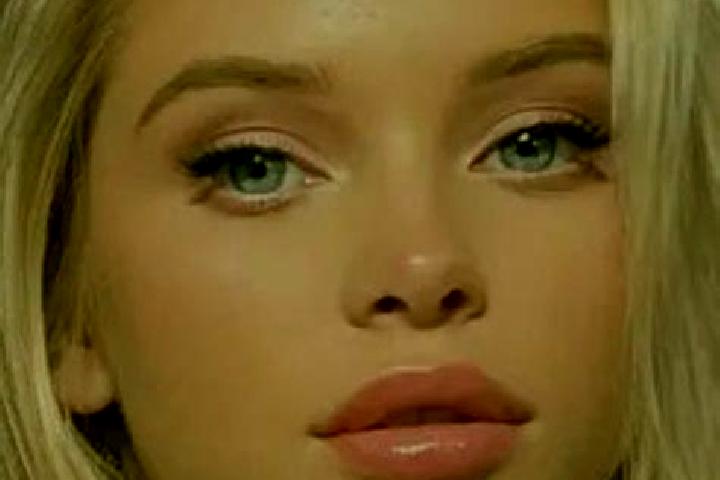 Amelia, 21, a blonde green-eyed european companion based in Misson. Offering A-Level, Travel Companion, GFE. Available for incall and outcall, day and evenin...