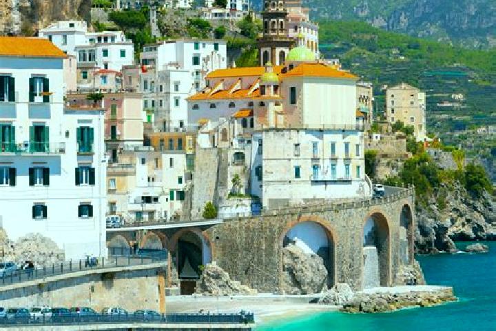 Amelia, 21 — Escort in Barcuzzi, Italy