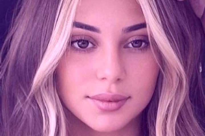 Amelia, 22, a blonde brown-eyed caribbean companion based in Pokoundougou. Offering Overnight, BDSM, Couples, Fetish. Available for incall and outcall, day a...