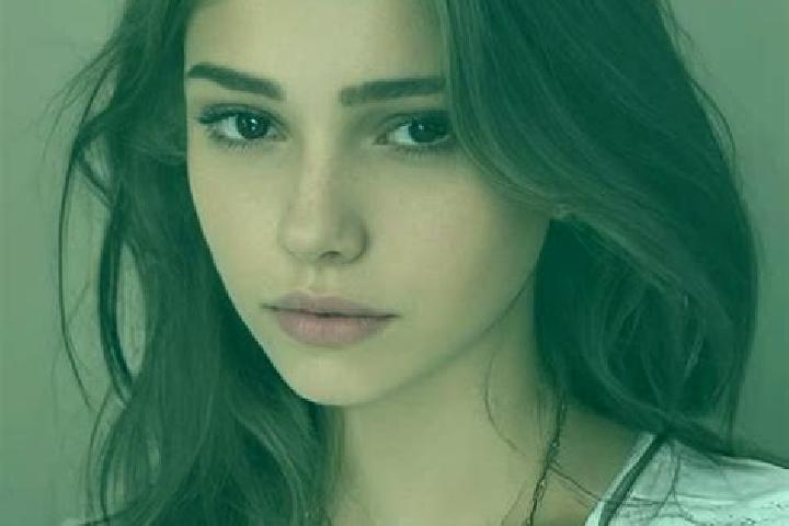 Amelia, 22, a brunette green-eyed slavic companion based in Afonino. Offering CIM, Erotic Massage. Available for incall and outcall, day and evening dates.