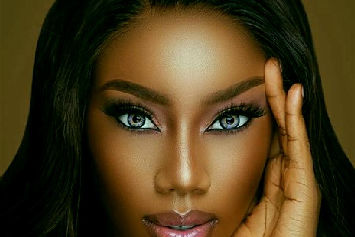 Amelia, 22, a chestnut blue-eyed ebony companion based in Parkdale. Offering Deep French Kissing, Fetish, 69, Dinner Date. Available for incall and outcall, ...