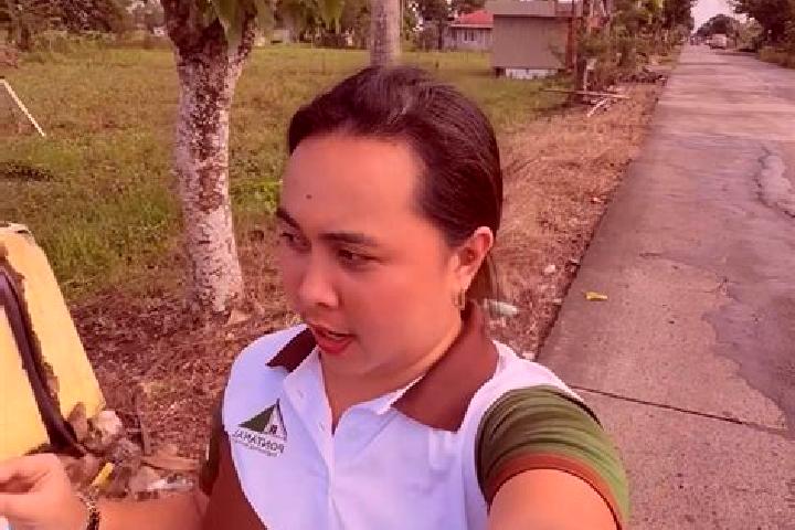 Amelia, 22 — Escort in Bula, Philippines