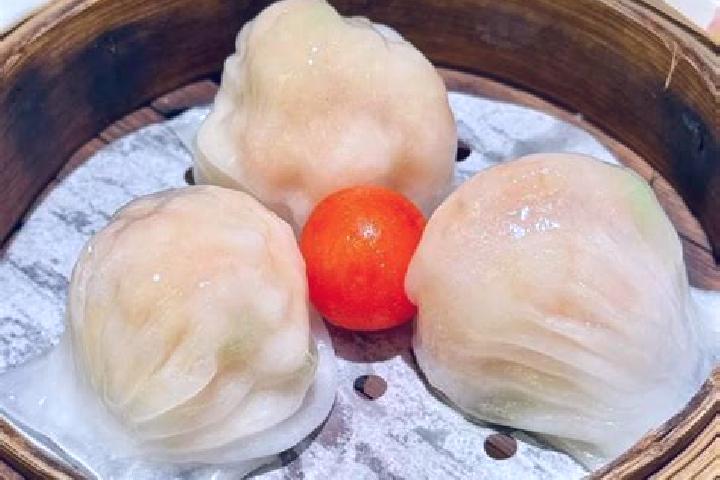 Amelia, 22 — Escort in Har Nur, China