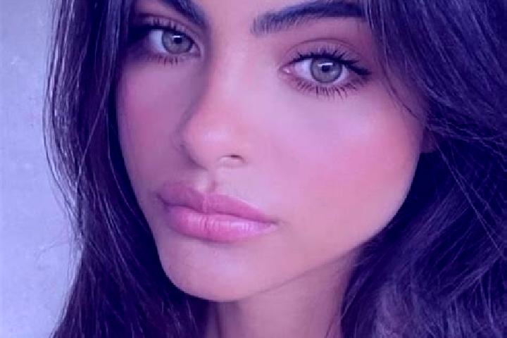 Amelia, 24, a black green-eyed european companion based in Muborak Shahri. Offering Party Girl, Tantra, Girlfriend Experience. Available for incall and outca...