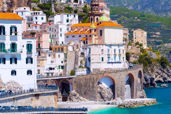 Amelia, 24 — Escort in Neri, Italy