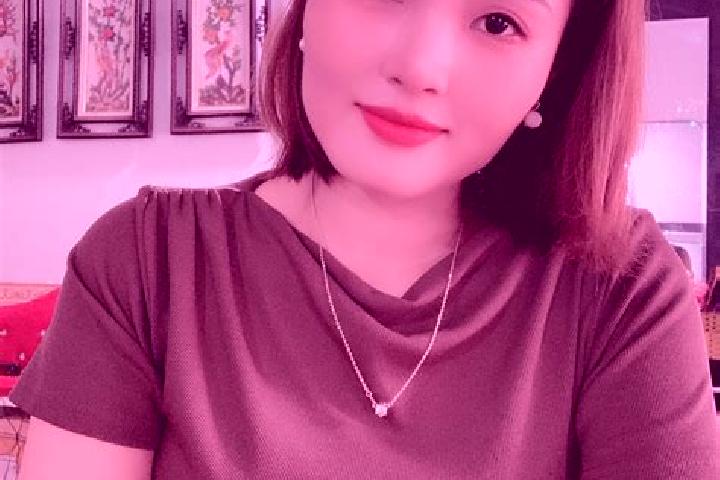 Amelia, 24 — Escort in Ngoc Lac, Vietnam