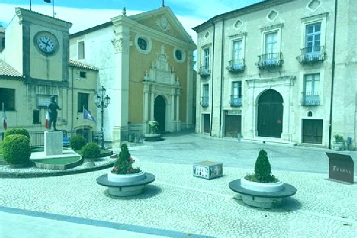 Amelia, 24 — Escort in San Pietro in Guarano, Italy