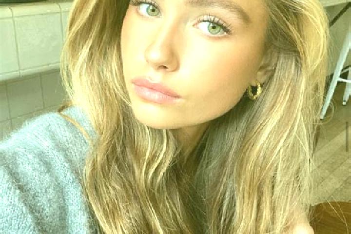 Amelia, 25, a blonde hazel-eyed mixed companion based in Broska. Offering Tantra, Dinner Date, CIM, Overnight, A-Level. Available for incall and outcall, ove...