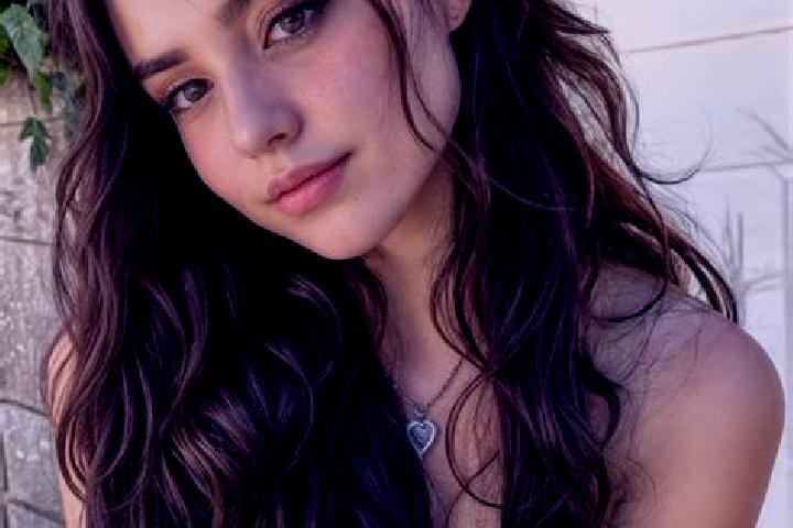 Amelia, 25, a brunette hazel-eyed ebony companion based in Vyderta. Offering Dinner Date, Striptease, Party Girl, Couples. Available for incall and outcall, ...