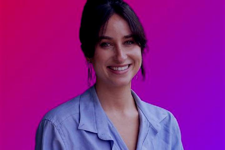 Amelia, 25 — Escort in Massieu, France
