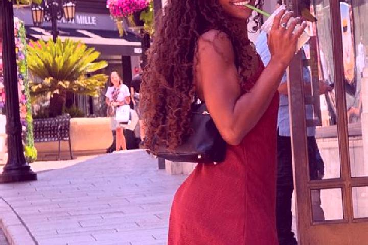 Amelia, 26 — Escort in Mataya, Philippines