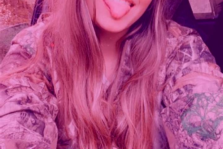 Amelia, 27, a auburn hazel-eyed mediterranean companion based in Hoji ya Henda. Offering Travel Companion, GFE. Available for incall and outcall, day and eve...