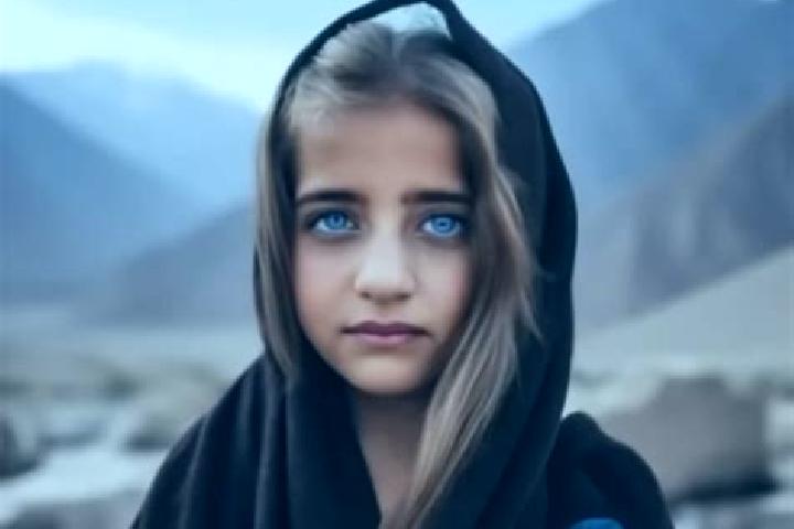 Amelia, 27, a blonde grey-eyed middle eastern companion based in Karavan. Offering Prostate Massage, OWO, Tantra, CIM. Available for incall and outcall, over...
