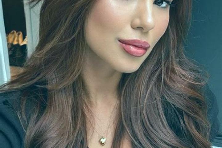 Amelia, 27, a chestnut brown-eyed latina companion based in Guitou. Offering CIM, Prostate Massage, Girlfriend Experience, Couples. Available for incall and ...