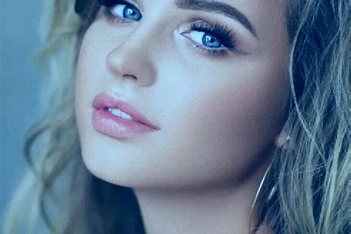 Amelia, 27, a dark blonde blue-eyed asian companion based in Huber Heights. Offering Party Girl, Girlfriend Experience, Tantra, Deep French Kissing, BDSM. Av...