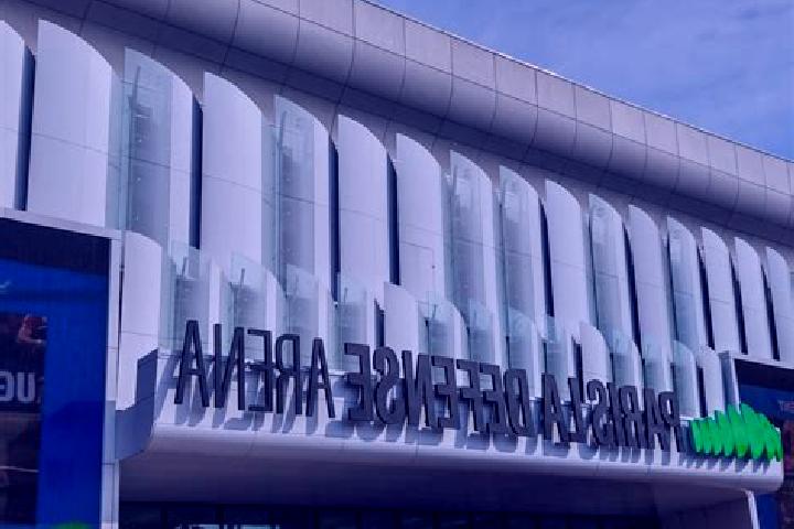 Amelia, 27 — Escort in La Defense, France