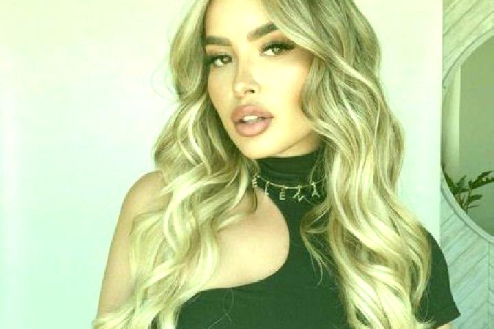 Amelia, 27 — Escort in Palma Alta, Mexico