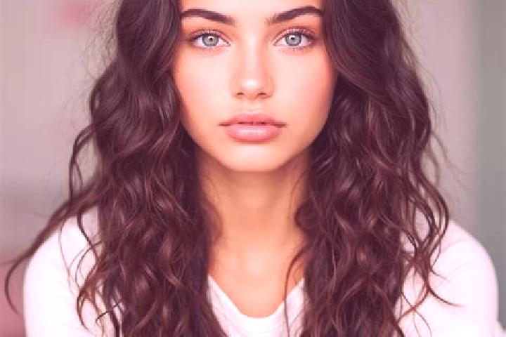 Amelia, 28, a brunette amber-eyed mediterranean companion based in Mingyu. Offering Roleplay, Travel Companion, BDSM, Deep French Kissing. Available for inca...