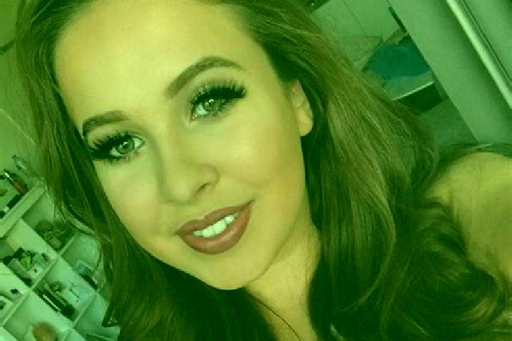 Amelia, 28, a chestnut grey-eyed european companion based in Djeka. Offering Party Girl, Couples, CIM, GFE, Dinner Date. Available for incall and outcall, ov...