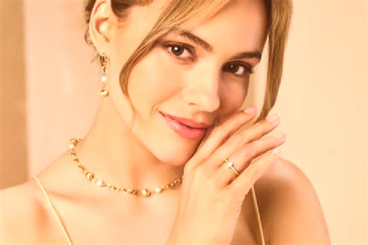 Amelia, 29 — Escort in Frameries, Belgium