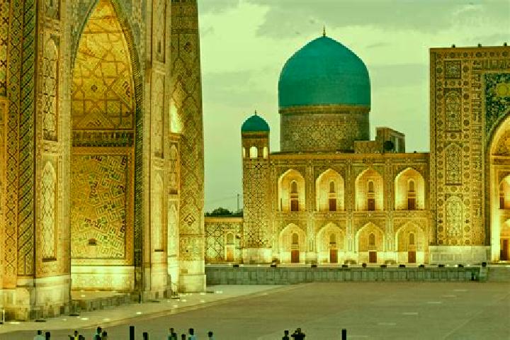 Amelia, 29 — Escort in Haqqulobod, Uzbekistan