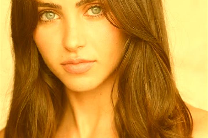 Amelia, 30, a brunette brown-eyed asian companion based in Waren. Offering Travel Companion, Domination, CIM. Available for incall and outcall, day and eveni...
