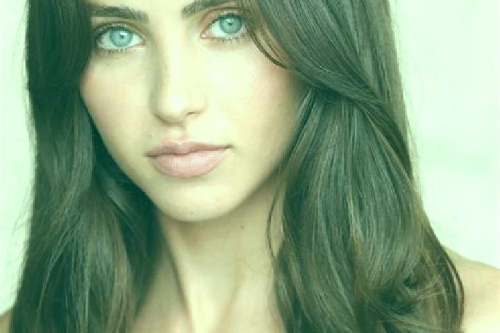 Amelia, 30, a brunette dark-eyed caucasian companion based in Dachswald. Offering Erotic Massage, Duos, A-Level, Dinner Date. Available for incall and outcal...