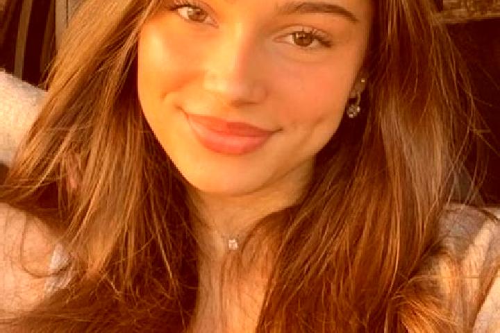 Amelia, 30, a chestnut hazel-eyed caribbean companion based in Bualu. Offering Travel Companion, Massage, 69, Prostate Massage. Available for incall and outc...