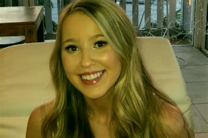 Amelia, 30 — Escort in Joel, United States