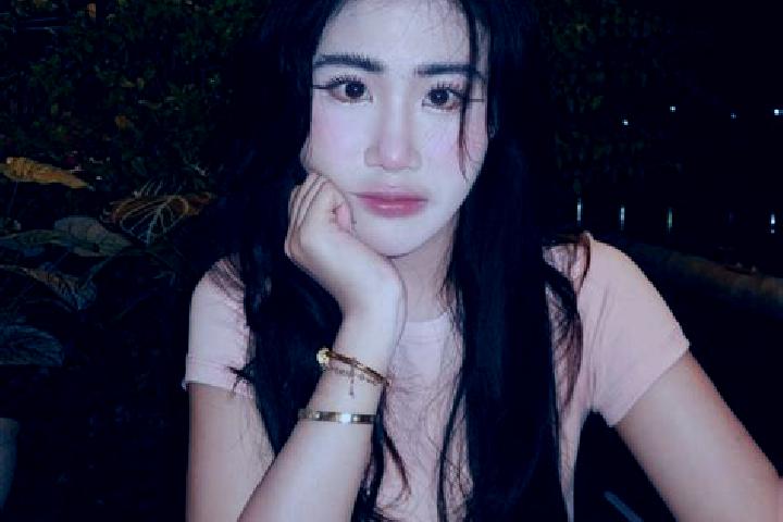 Amelia, 30 — Escort in Mai Khet, Thailand