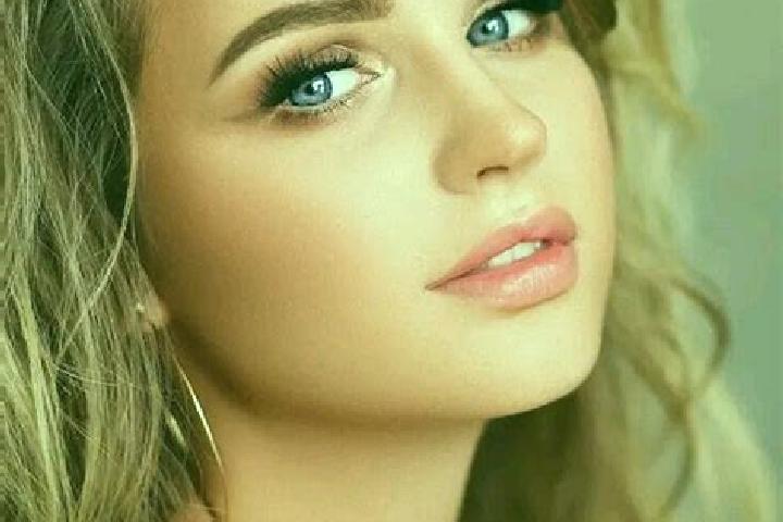 Amelia, 31, a dark blonde blue-eyed caucasian companion based in Saint Bees. Offering Dinner Date, Prostate Massage, Striptease, Overnight. Available for inc...