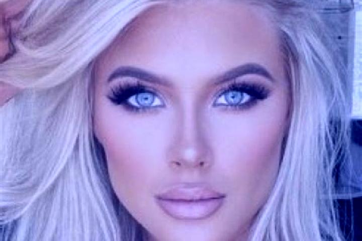 Amelia, 31, a platinum blonde brown-eyed slavic companion based in Zschortau. Offering Girlfriend Experience. Available for incall and outcall, overnight boo...