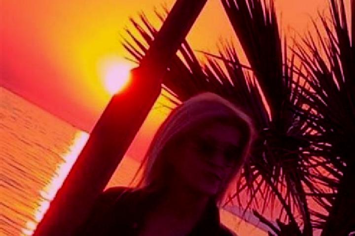 Amelia, 31 — Escort in Meral, France