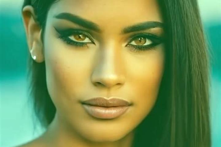 Amelia, 32, a black hazel-eyed latina companion based in Kamateron. Offering Dinner Date, Domination, Massage, Deep French Kissing. Available for incall and ...