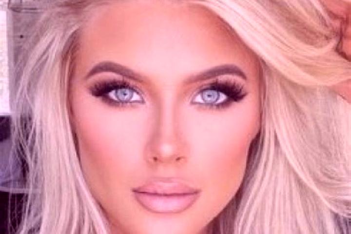 Amelia, 32, a platinum blonde amber-eyed mixed companion based in Chifley. Offering Tantra, BDSM, Overnight, Duos. Available for incall and outcall, day and ...