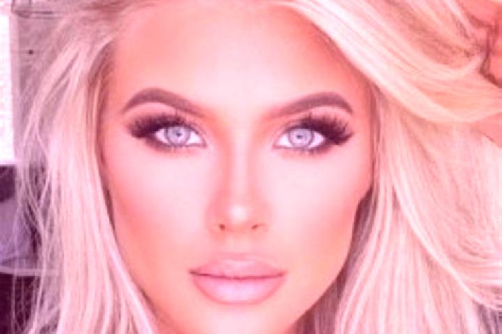 Amelia, 32, a platinum blonde grey-eyed european companion based in Tortoles. Offering A-Level, Couples, Deep French Kissing, Domination. Available for incal...