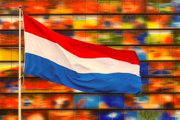 Amelia, 32 — Escort in Borger, Netherlands