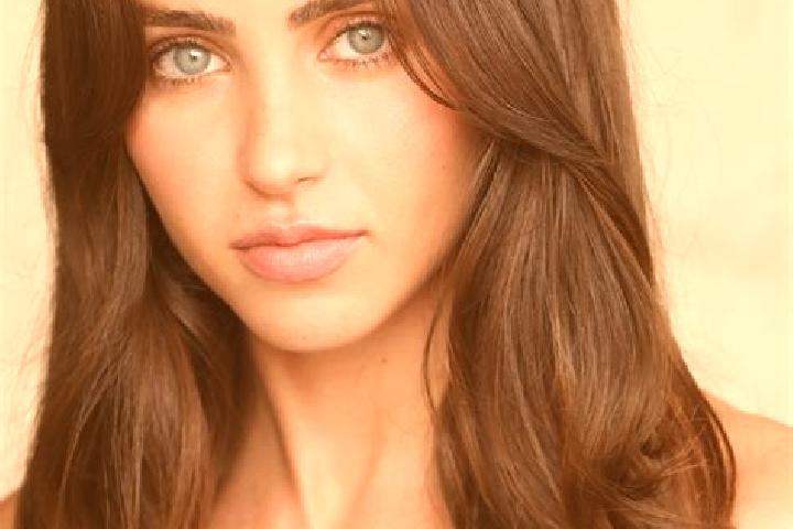 Amelia, 33, a black brown-eyed mediterranean companion based in Wonsees. Offering A-Level, Girlfriend Experience, Dinner Date. Available for incall and outca...