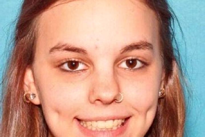 Amelia, 33 — Escort in Big Chimney, United States