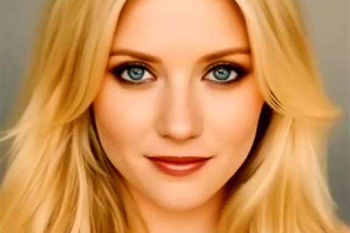 Amelia, 34, a blonde amber-eyed indian companion based in Struzec. Offering Domination, Fetish, Travel Companion, 69. Available for incall and outcall, day a...