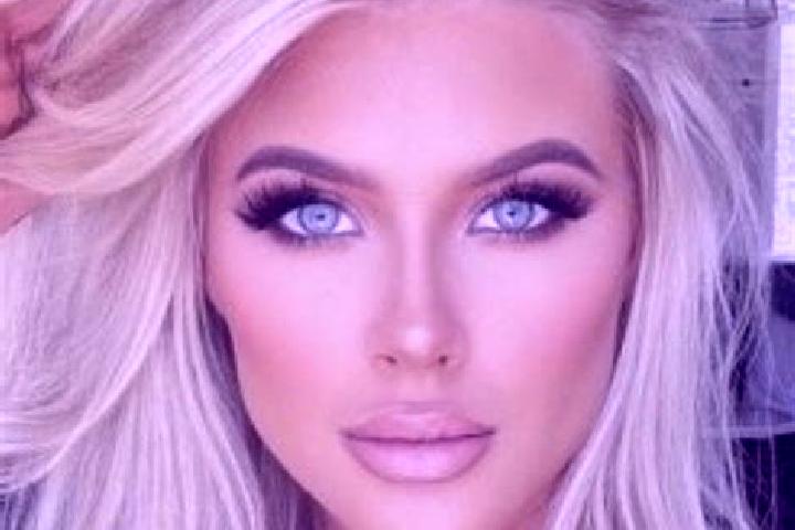 Amelia, 34, a platinum blonde dark-eyed asian companion based in Marzagao. Offering Roleplay, Travel Companion. Available for incall and outcall, overnight b...
