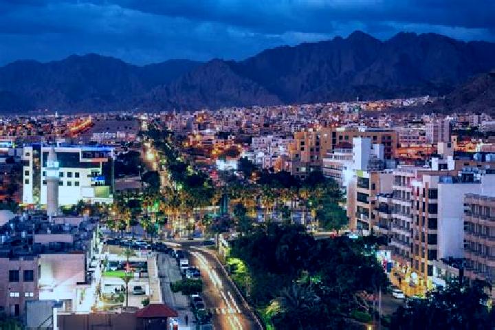 Amelia, 34 — Escort in Al Aqabah, Yemen