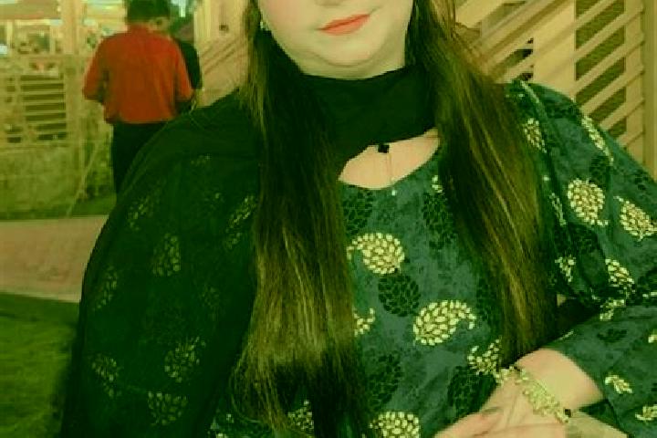 Amelia, 34 — Escort in Larkana, Pakistan