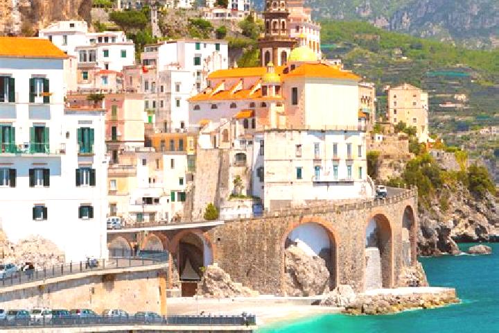Amelia, 36 — Escort in Tornata, Italy